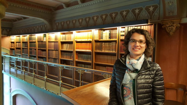 Nicoleta-Roxana Dinu in the Main Reading Room