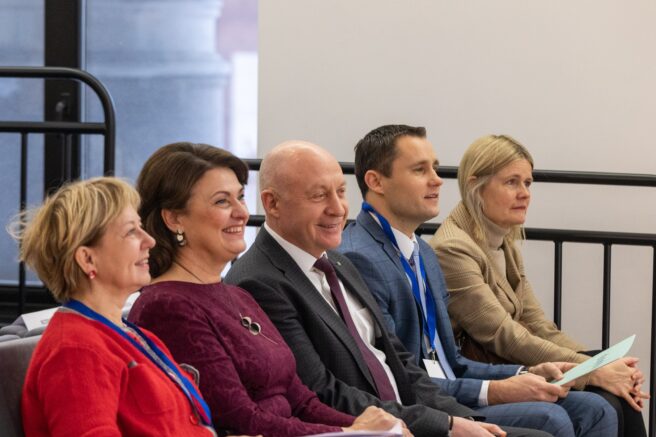 Honored guests: Permanent delegate of Lithuania to UNESCO, Ambassador Jolanta Balčiūnienė, First Lady Diana Nausėdienė, Director-General of the National Library of Lithuania Prof. Dr. Renaldas Gudauskas, Vice-Minister of Education, Science and Sports Prof. Dr. Ramūnas Skaudžius, Ambassador of Sweden to the Republic of Lithuania Inger Buxton